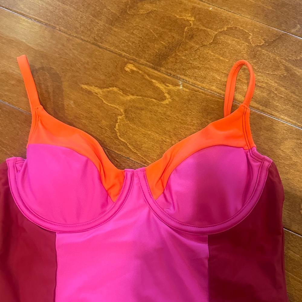 Cupshe Pink and Orange One Piece Swimsuit - Picture 2 of 4